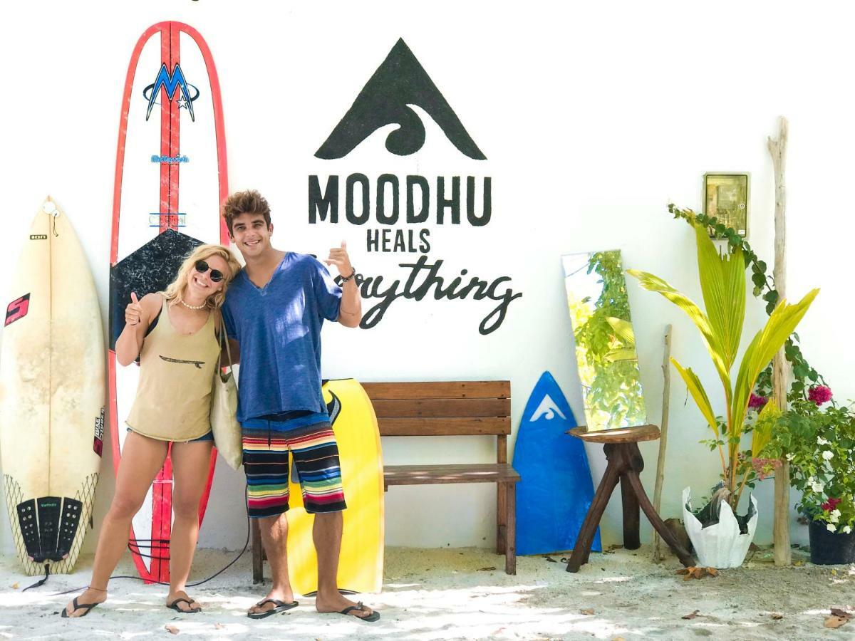 Hotel Moodhu Surf House Himmafushi Esterno foto